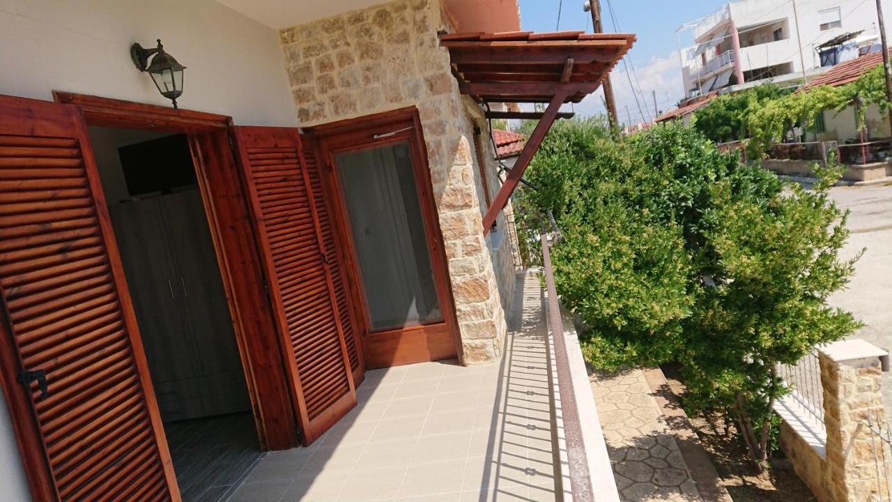 Apartament Stone House With Seaview Nea Poteidaia Zewnętrze zdjęcie
